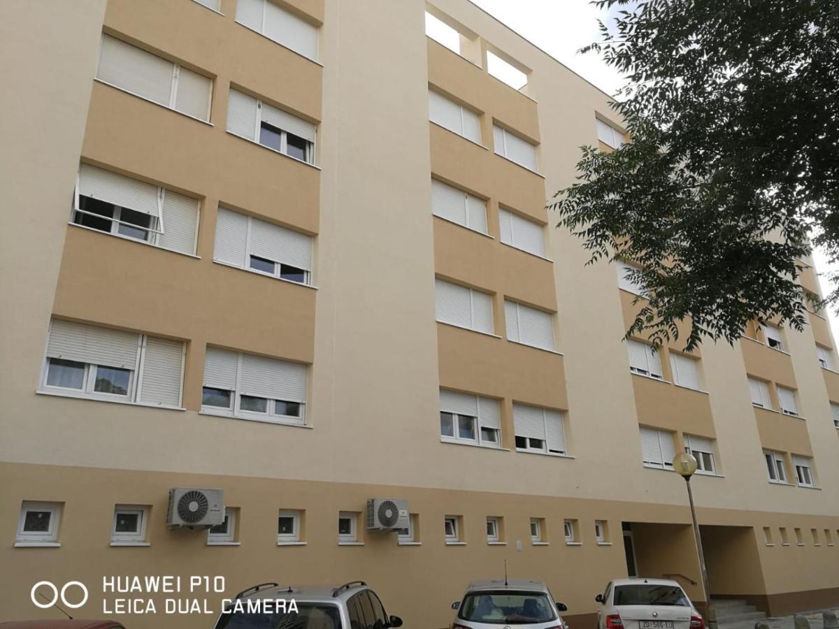 Apartment Mihaela Zadar Buitenkant foto